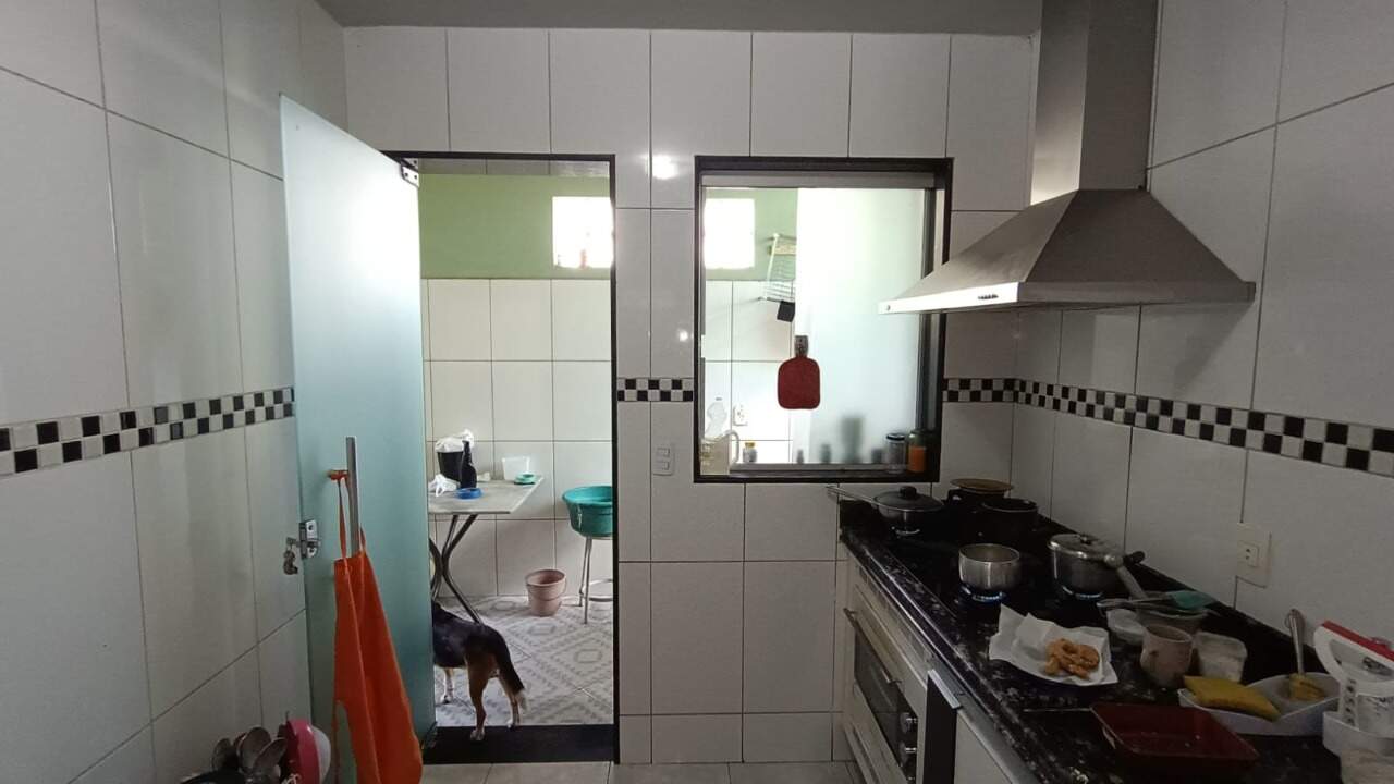 Casa à venda no Jardim Leblon: 