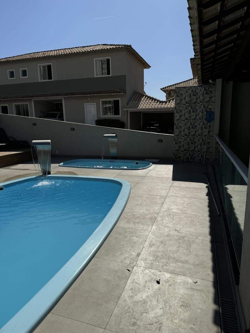 Casa, 3 quartos, 81 m² - Foto 1