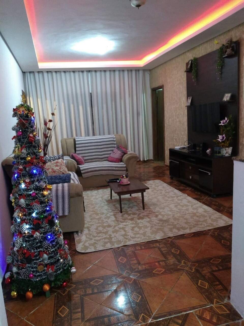 Casa, 5 quartos, 170 m² - Foto 2