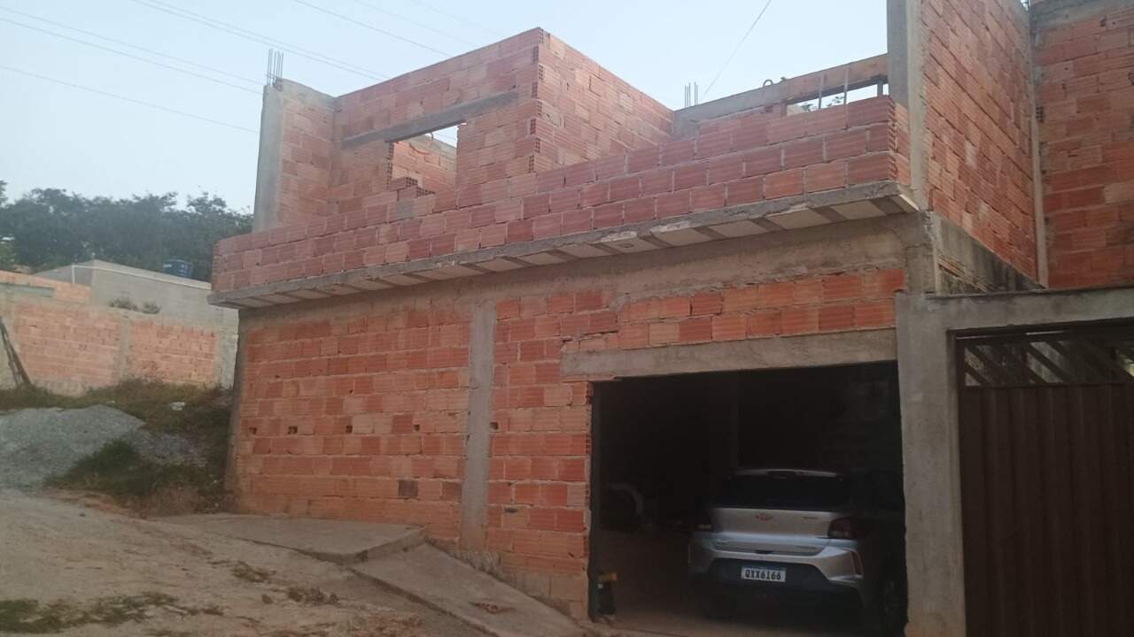 Casa, 2 quartos, 208 m² - Foto 1
