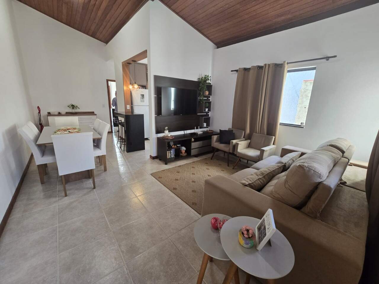 Casa, 3 quartos, 175 m² - Foto 2