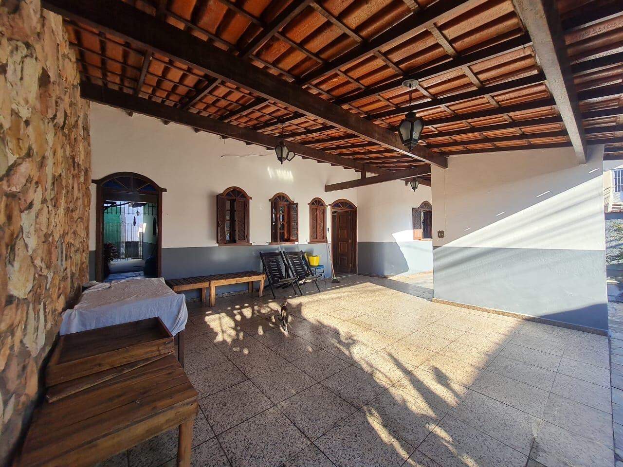 Casa, 3 quartos, 150 m² - Foto 1
