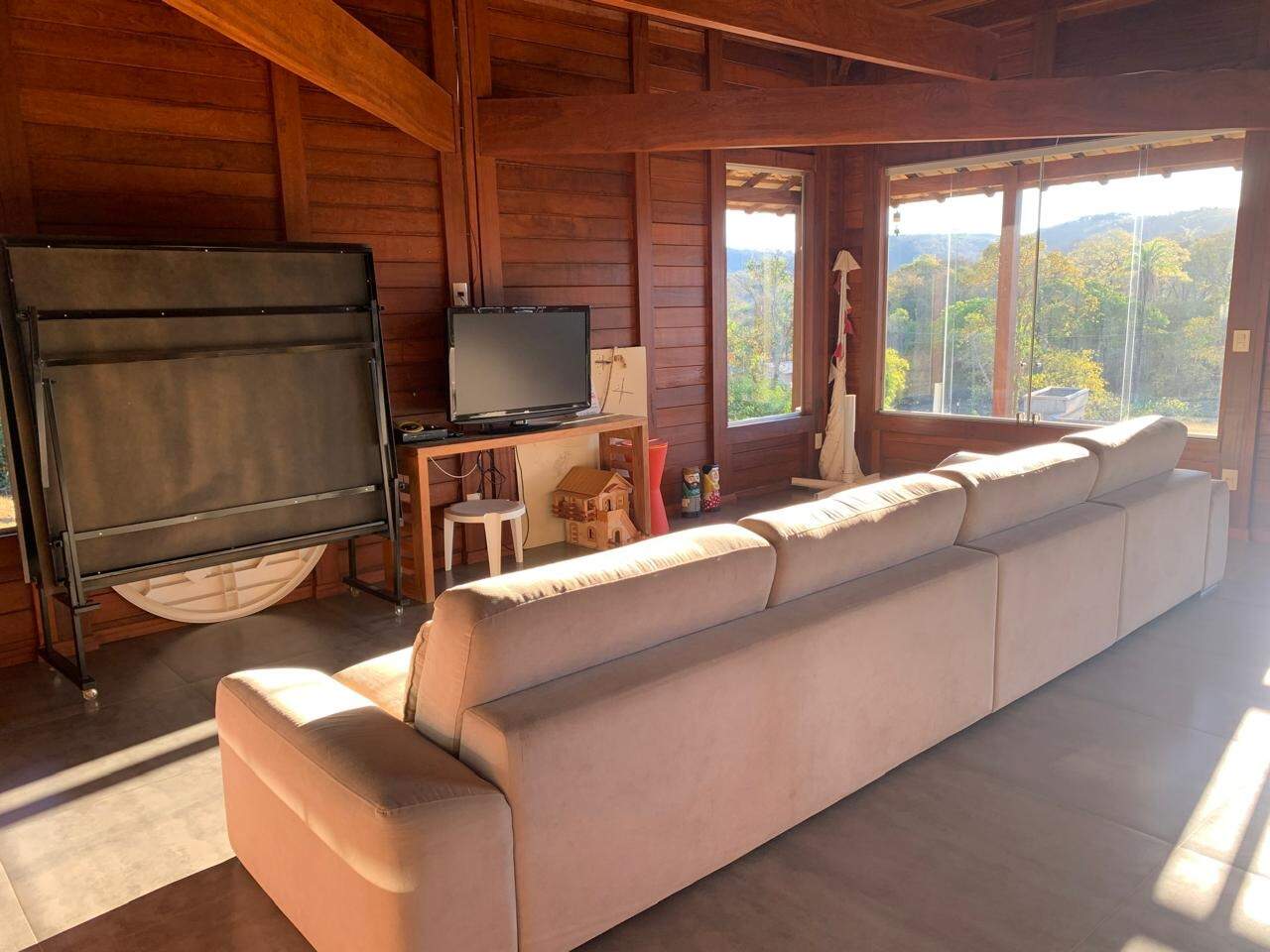 Sítio, 3 quartos, 4000 m² - Foto 11