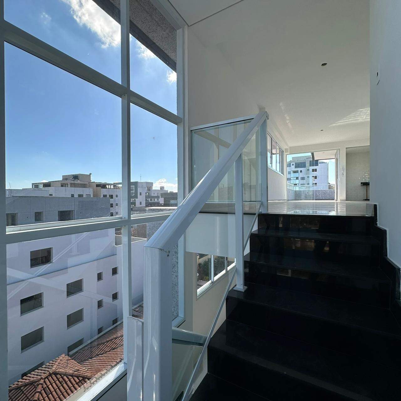 Cobertura, 4 quartos, 200 m² - Foto 2
