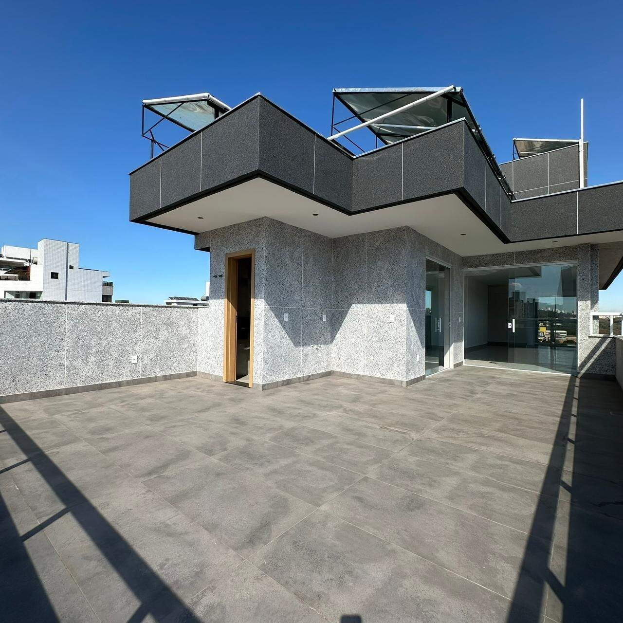 Cobertura, 4 quartos, 200 m² - Foto 1