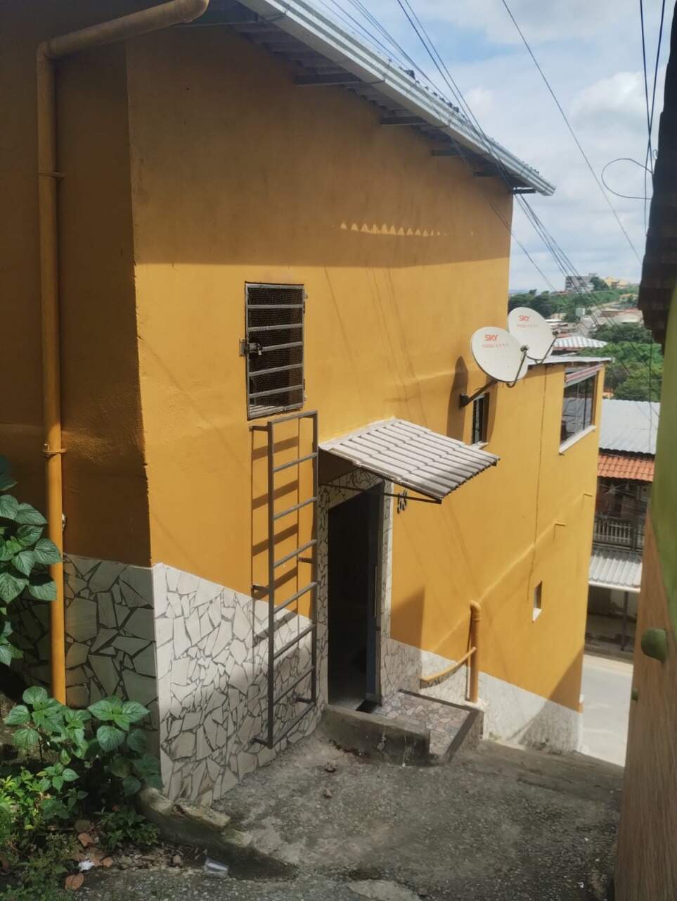 Casa, 2 quartos, 150 m² - Foto 1