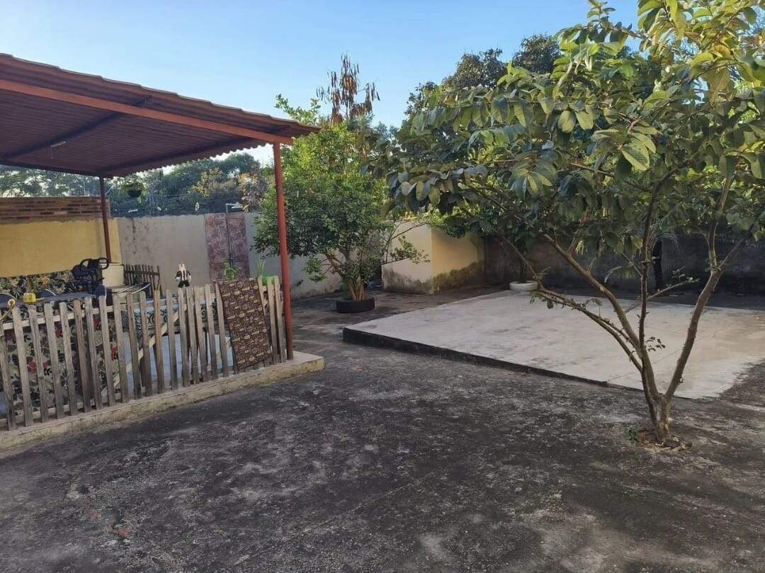 Casa, 3 quartos, 108 m² - Foto 1