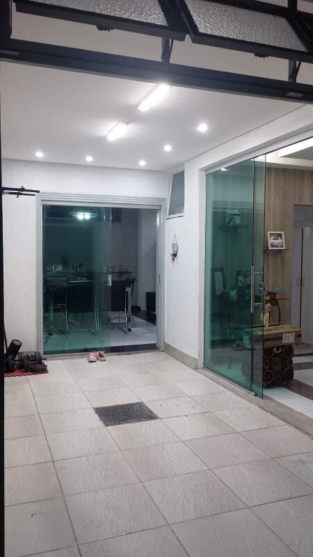 Casa, 3 quartos, 114 m² - Foto 1