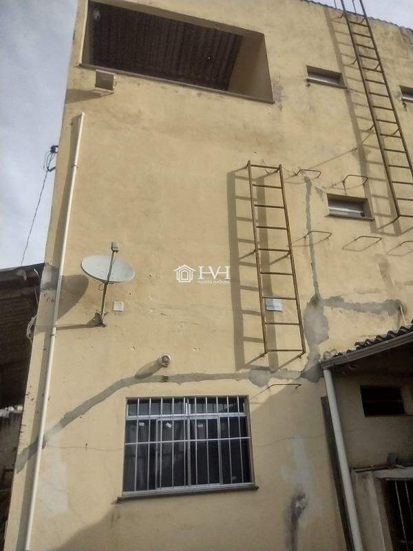 Casa, 4 quartos, 300 m² - Foto 25