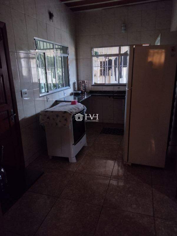 Casa, 4 quartos, 300 m² - Foto 9