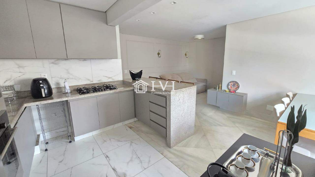 Apartamento, 3 quartos, 137 m² - Foto 2