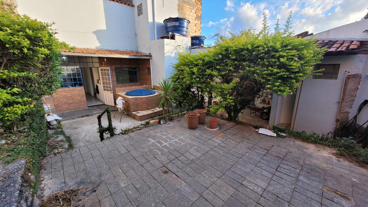 Casa, 2 quartos, 82 m² - Foto 1