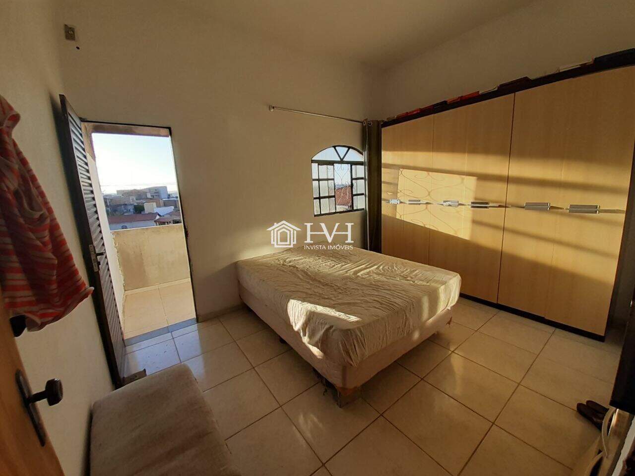 Casa, 4 quartos, 100 m² - Foto 1