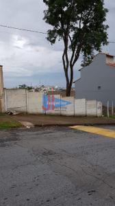 Lote para aluguel no Campo Alegre: 