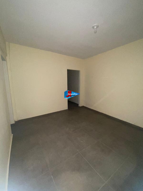 Sala para aluguel no Centro: 