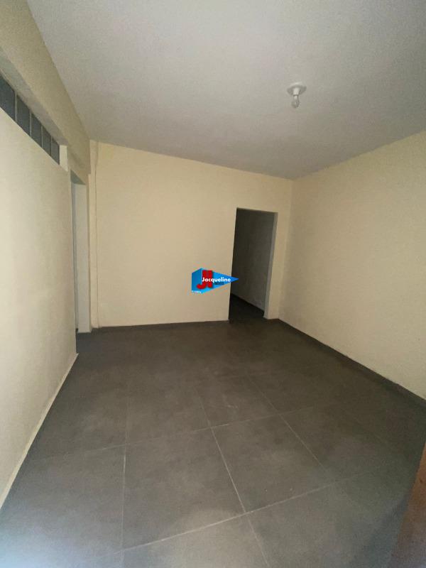 Sala para aluguel no Centro: 