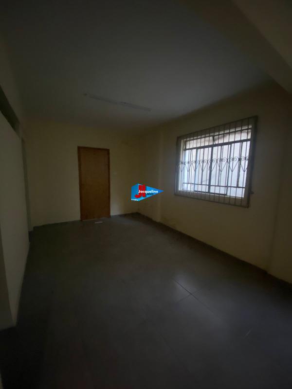 Sala para aluguel no Centro: 