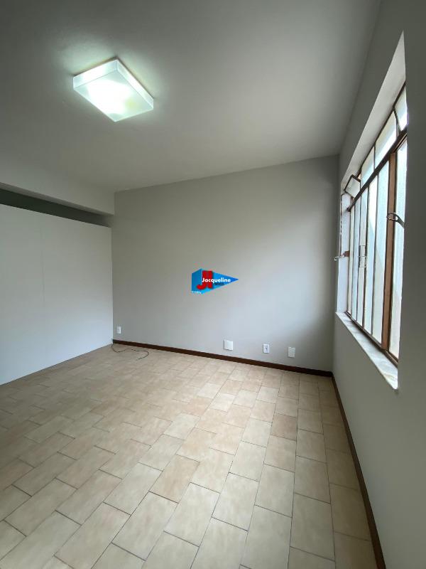 Sala para aluguel no Centro: 