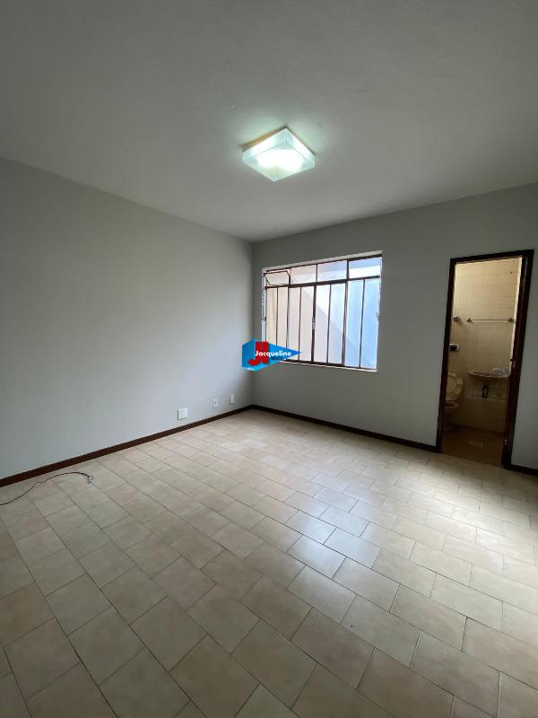 Sala para aluguel no Centro: 