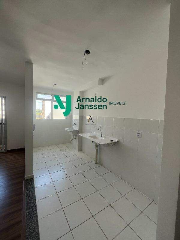 Apartamento para aluguel no Monte Verde: 