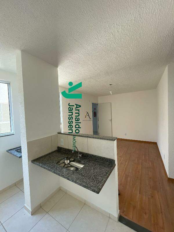 Apartamento para aluguel no CAIAPOS: 