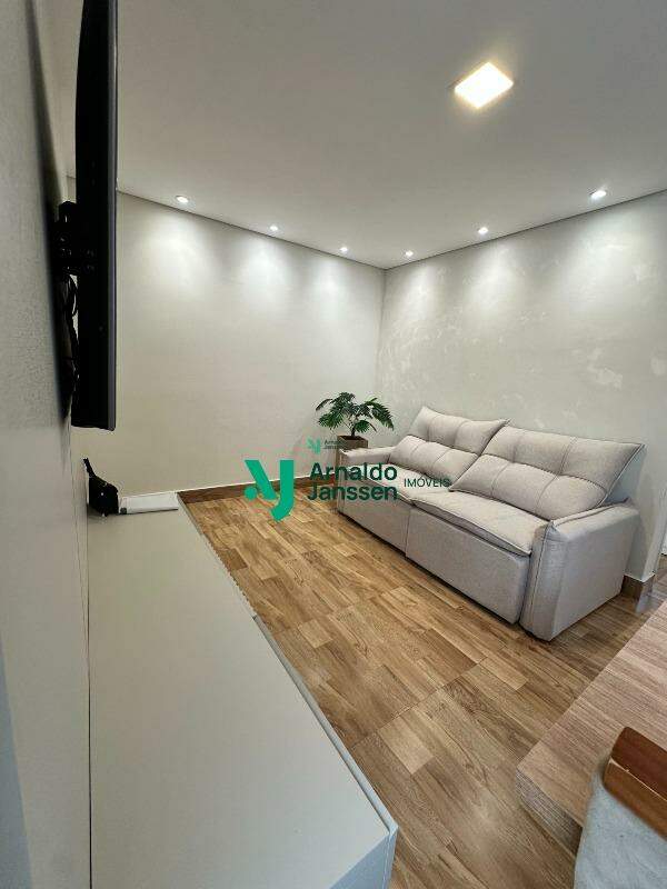 Apartamento à venda no Santa Maria: 