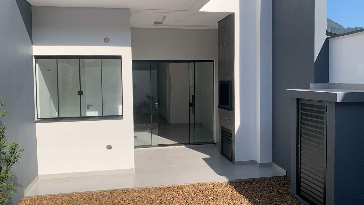  Geminado à venda no Ilha da Figueira: 