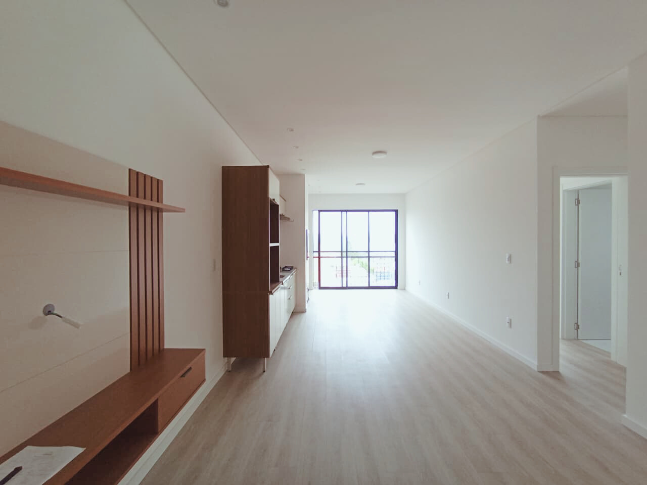 Apartamento para aluguel no Jaraguá Esquerdo: 