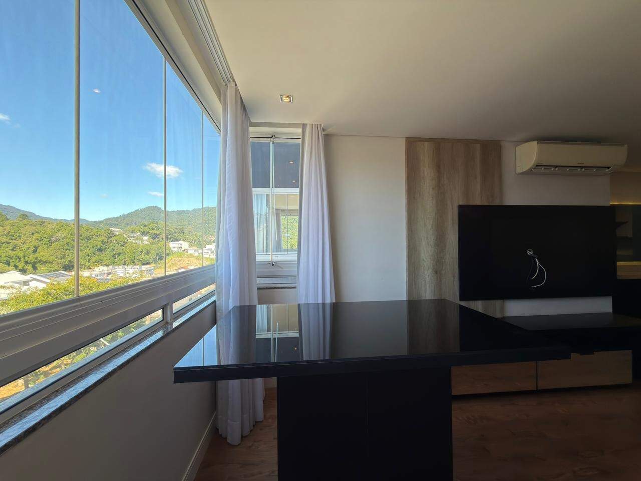 Apartamento à venda no Jaraguá Esquerdo: 