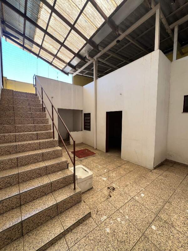 Casa, 10 quartos, 420 m² - Foto 4