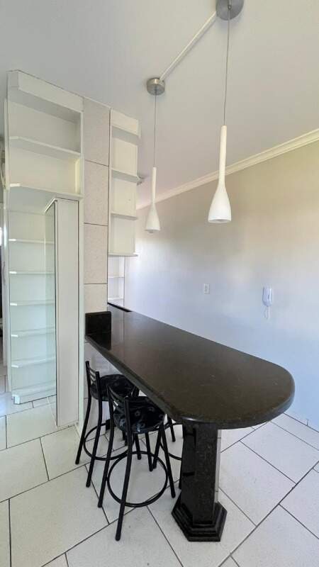 Apartamento à venda no Jaraguá Esquerdo: 