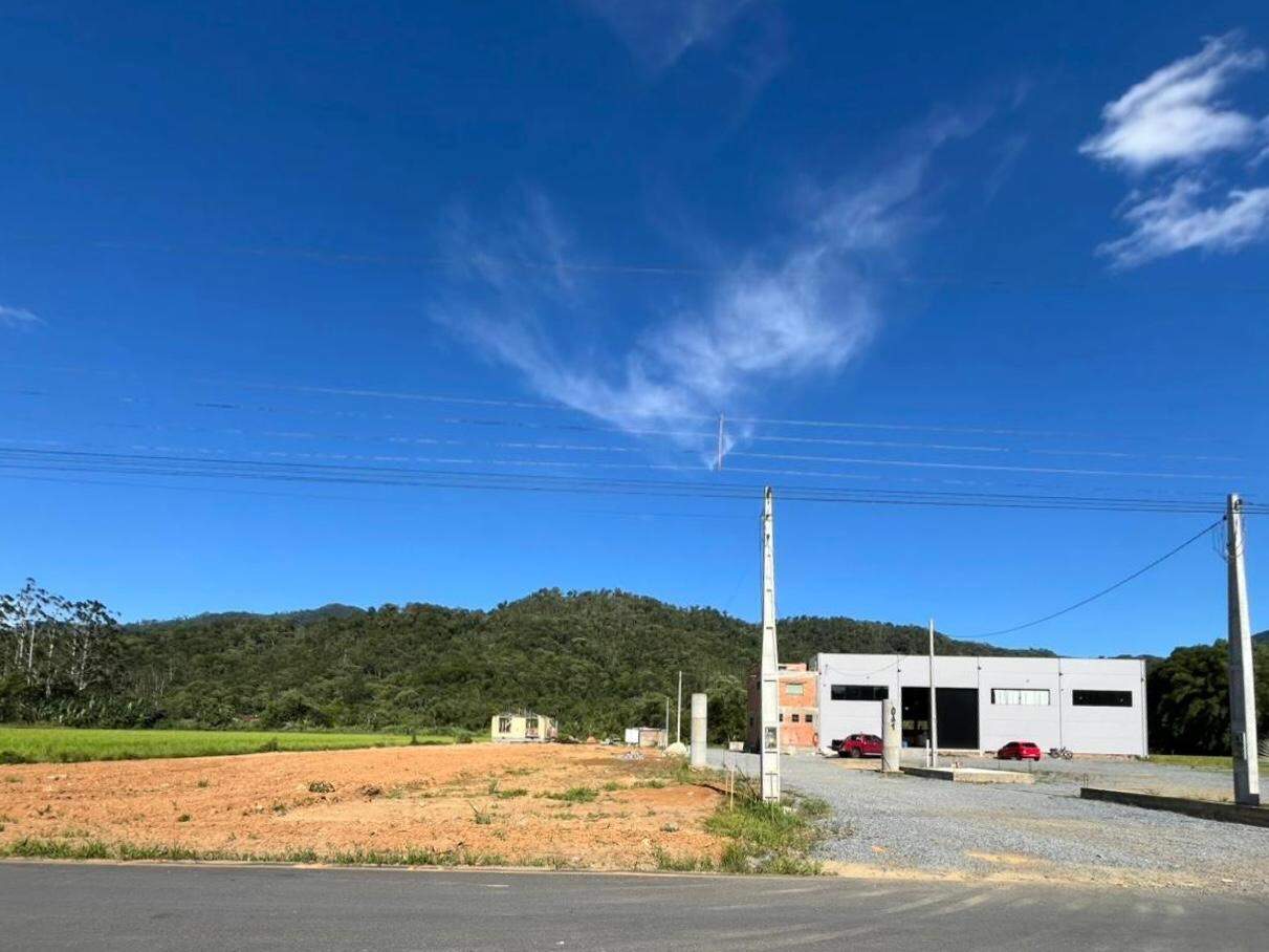 Galpão à venda no Rio Cerro II: 