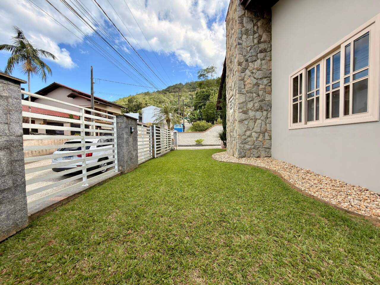 Casa à venda no Barra do Rio Molha: 