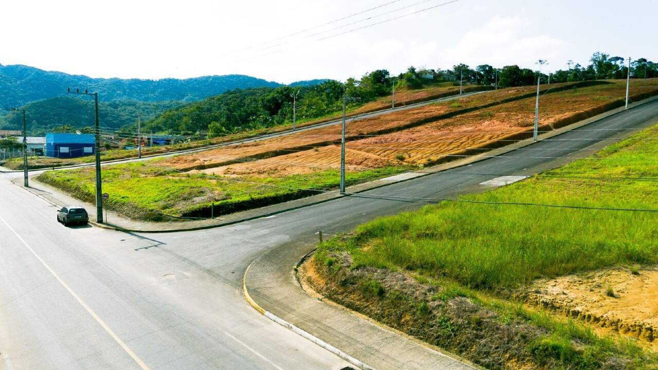 Terreno à venda no Três Rios do Norte: 