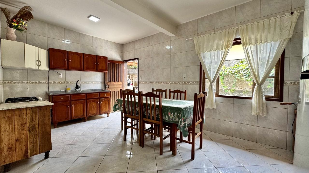 Casa à venda no Tifa Martins: 