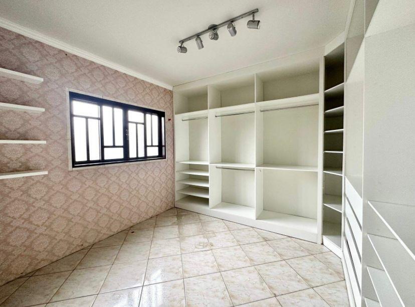 Casa à venda no Barra do Rio Cerro: 