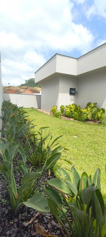 Casa à venda no Estrada Nova: 