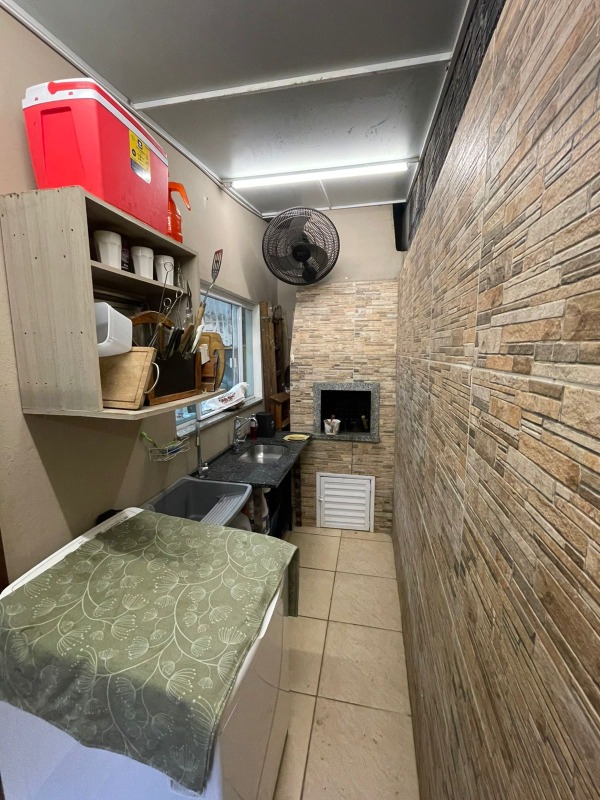  Sobrado à venda no Amizade: 