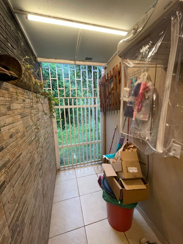  Sobrado à venda no Amizade: 