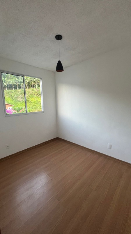 Apartamento à venda no Jaraguá Esquerdo: 