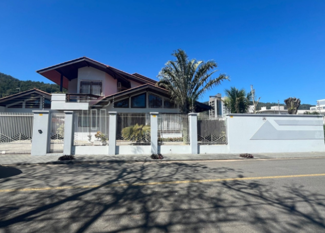 Casa para aluguel no Vila Nova: 