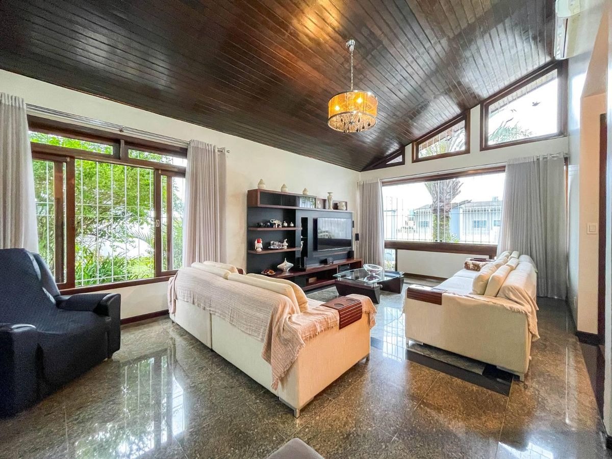 Casa para aluguel no Vila Nova: 