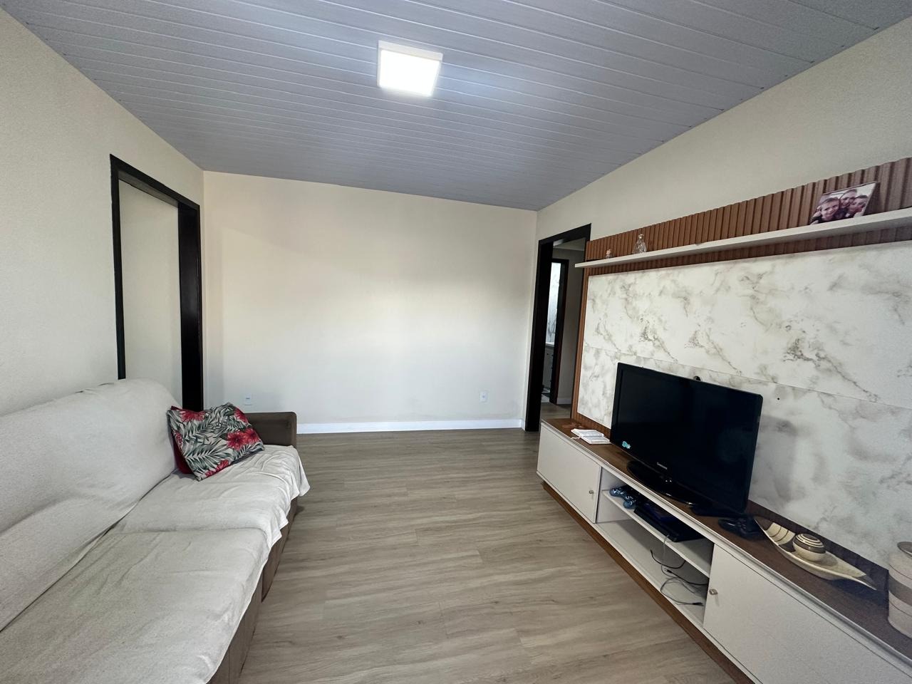 Casa à venda no Barra do Rio Cerro: 