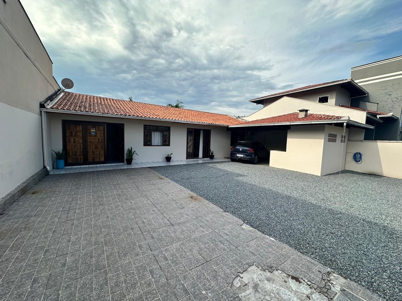 Casa à venda no Barra do Rio Cerro: 