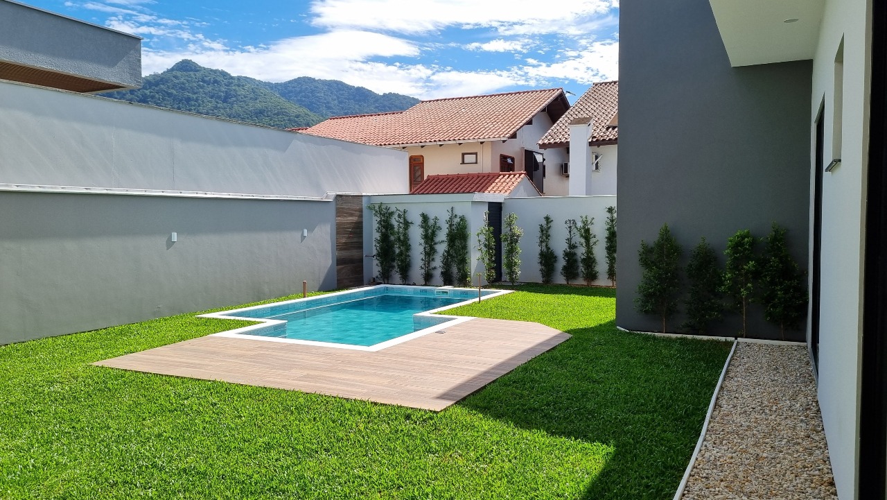 Casa à venda no Amizade: 