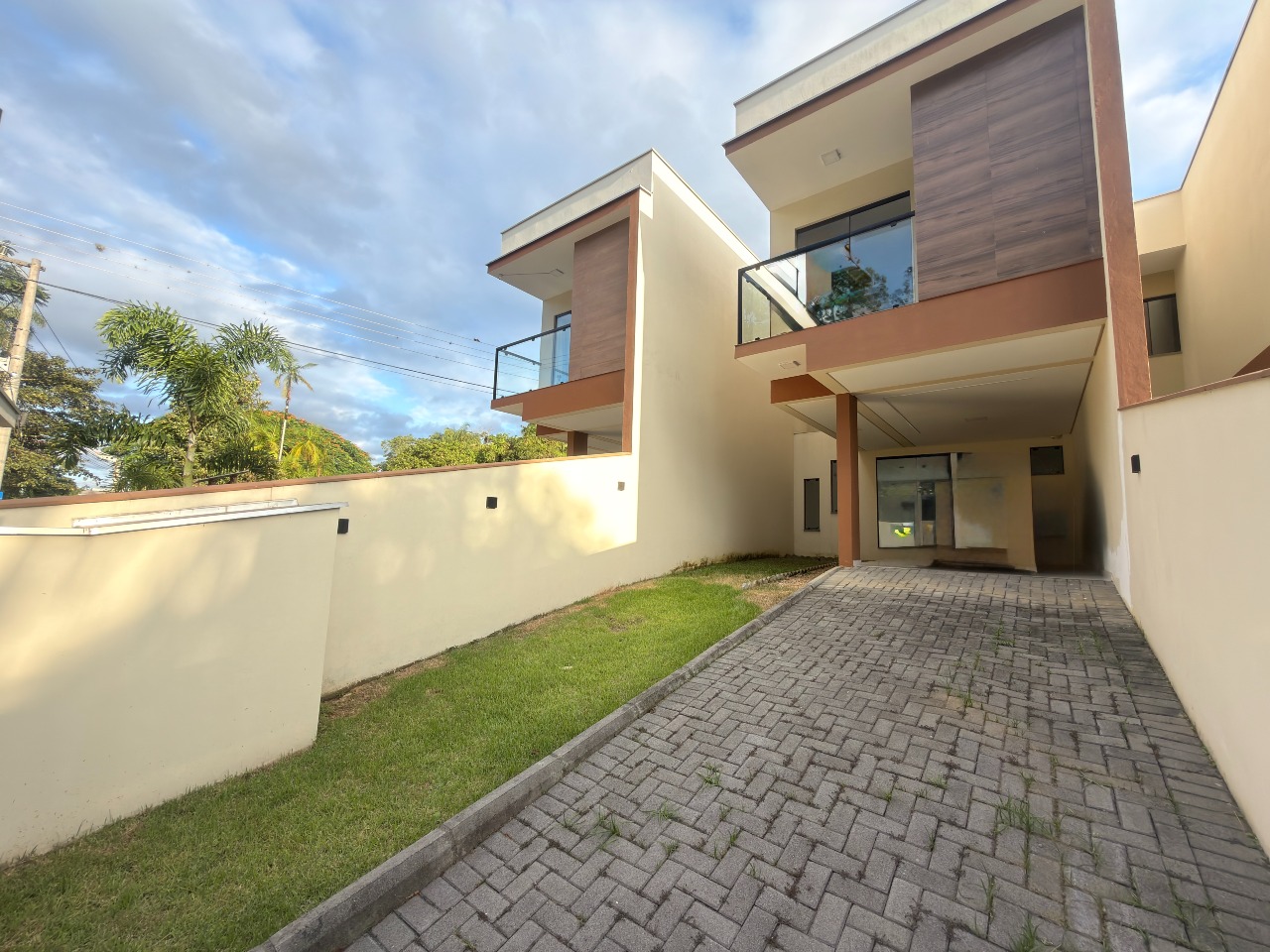  Geminado à venda no ILHA DA FIGUEIRA: 