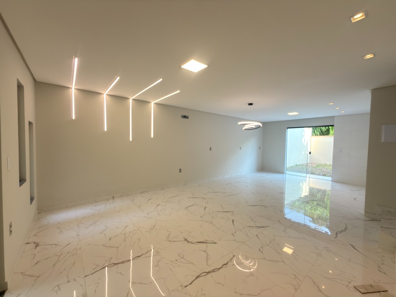  Geminado à venda no ILHA DA FIGUEIRA: 