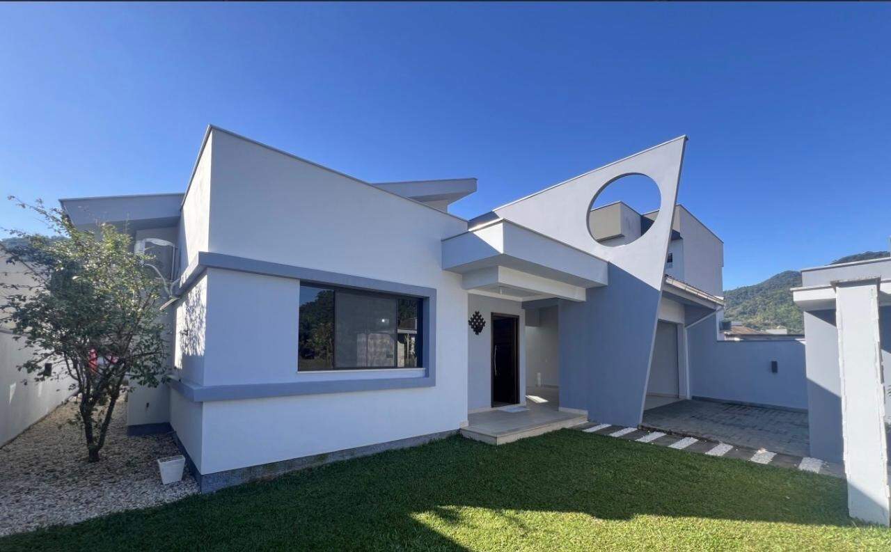 Casa à venda no Rio Hern: 