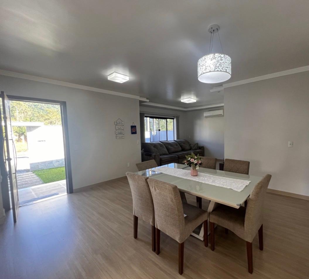 Casa à venda no Rio Hern: 