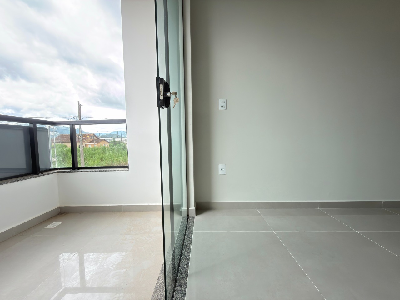 Apartamento à venda no Três Rios do Norte: 